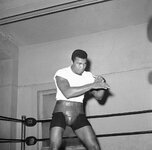 Muhammad Ali 1962.jpg